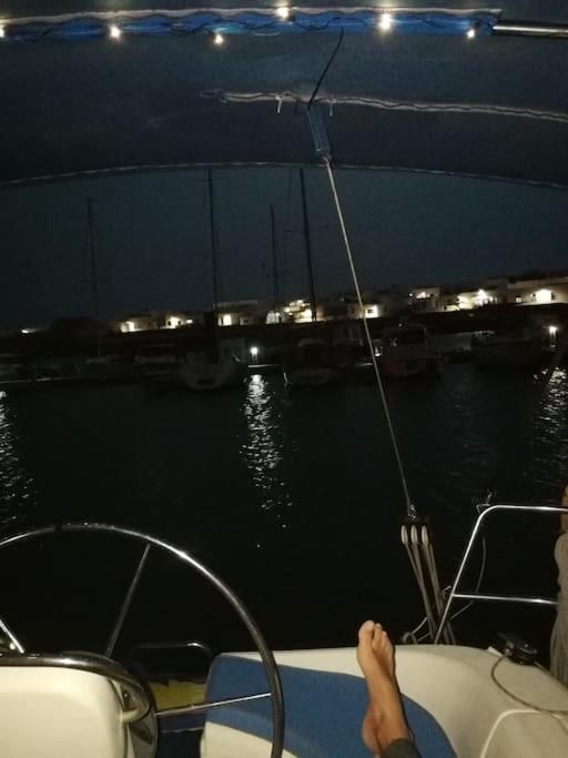 Magnifico Barco En La Graciosa Caleta de Sebo