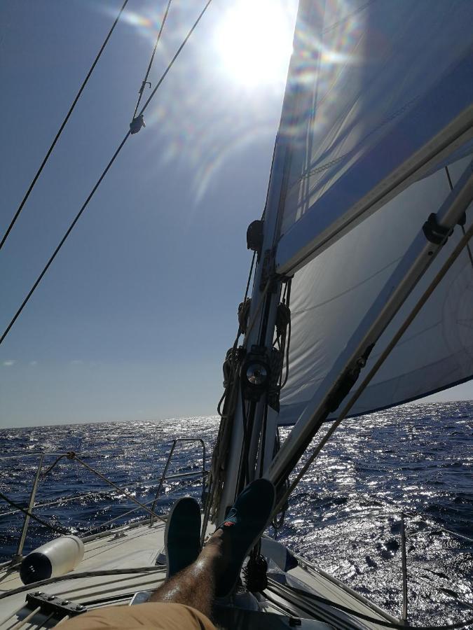 Magnifico Barco En La Graciosa * Caleta de Sebo